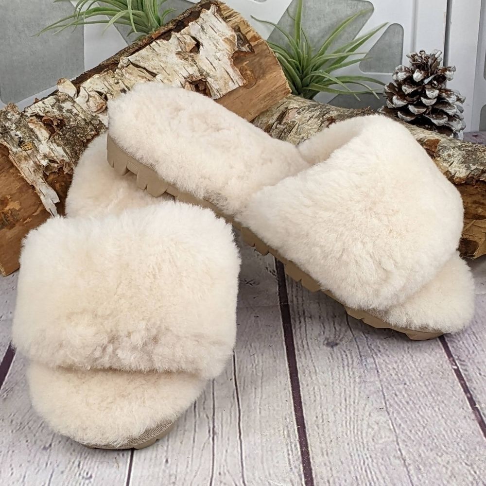 NWOT Muralister Soft Plush Furry Open Toe Indoor-Outdoor Non-Slip Slippers - XL